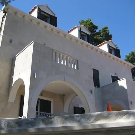 Rozic Cavtat